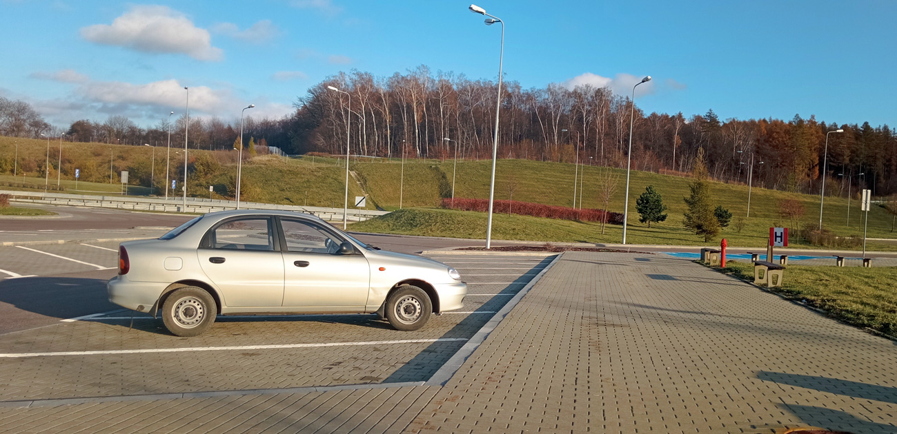 Автомобіль Lanos 2010 року з Польщі (Краків) до України (Одеса)
