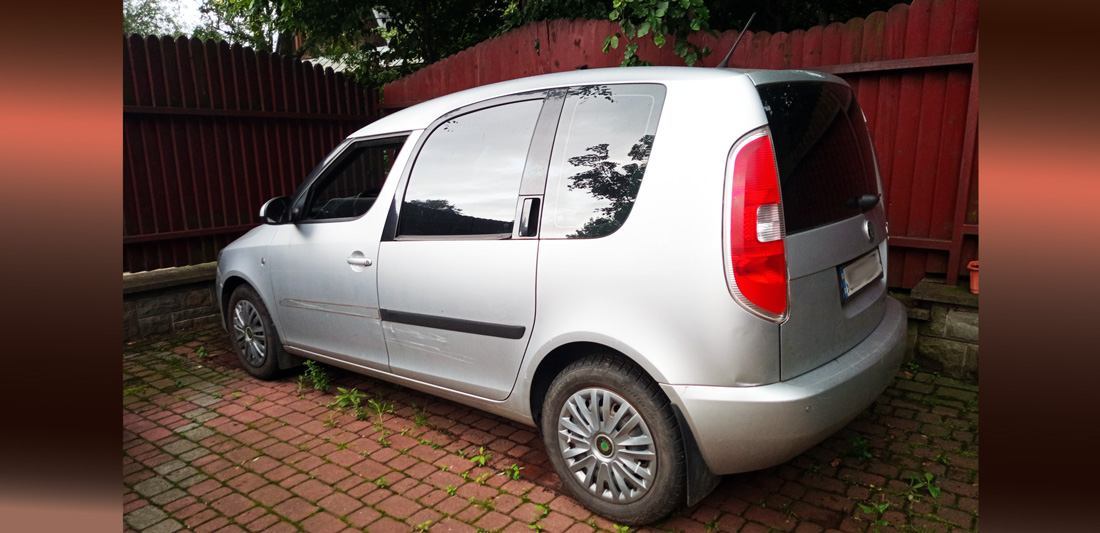 Skoda Roomster 2011 року дизель механіка
