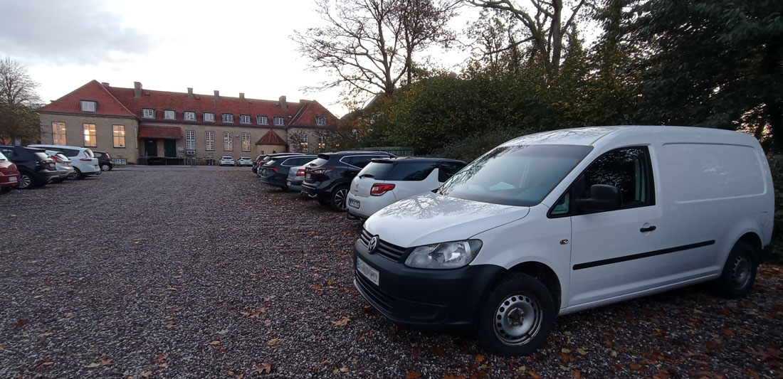Малотонажний вантажний фургон Volkswagen Caddy 